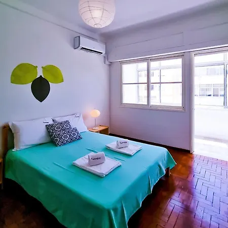 Flh Balcony Spacious 楼尔